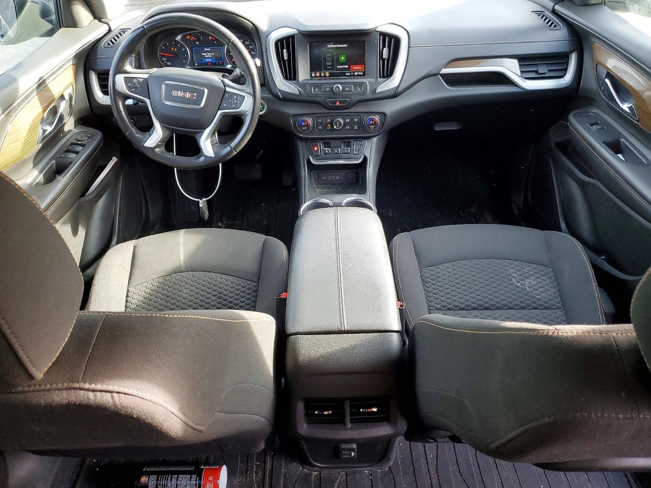2019 GMC TERRAIN SLE photo 8