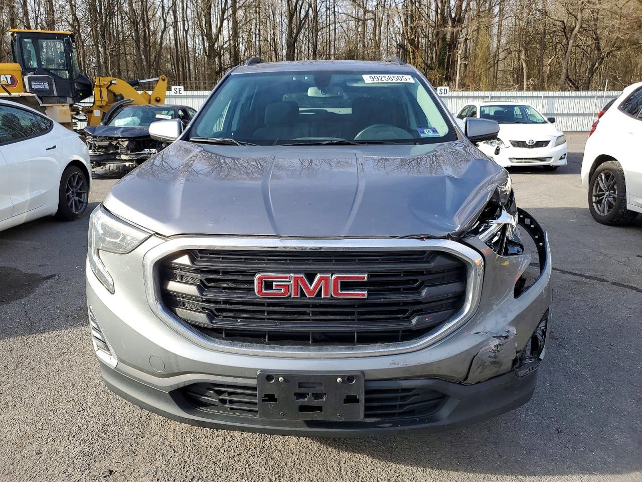 2019 GMC TERRAIN SLE photo 5