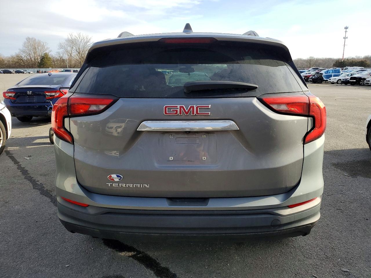 2019 GMC TERRAIN SLE photo 6
