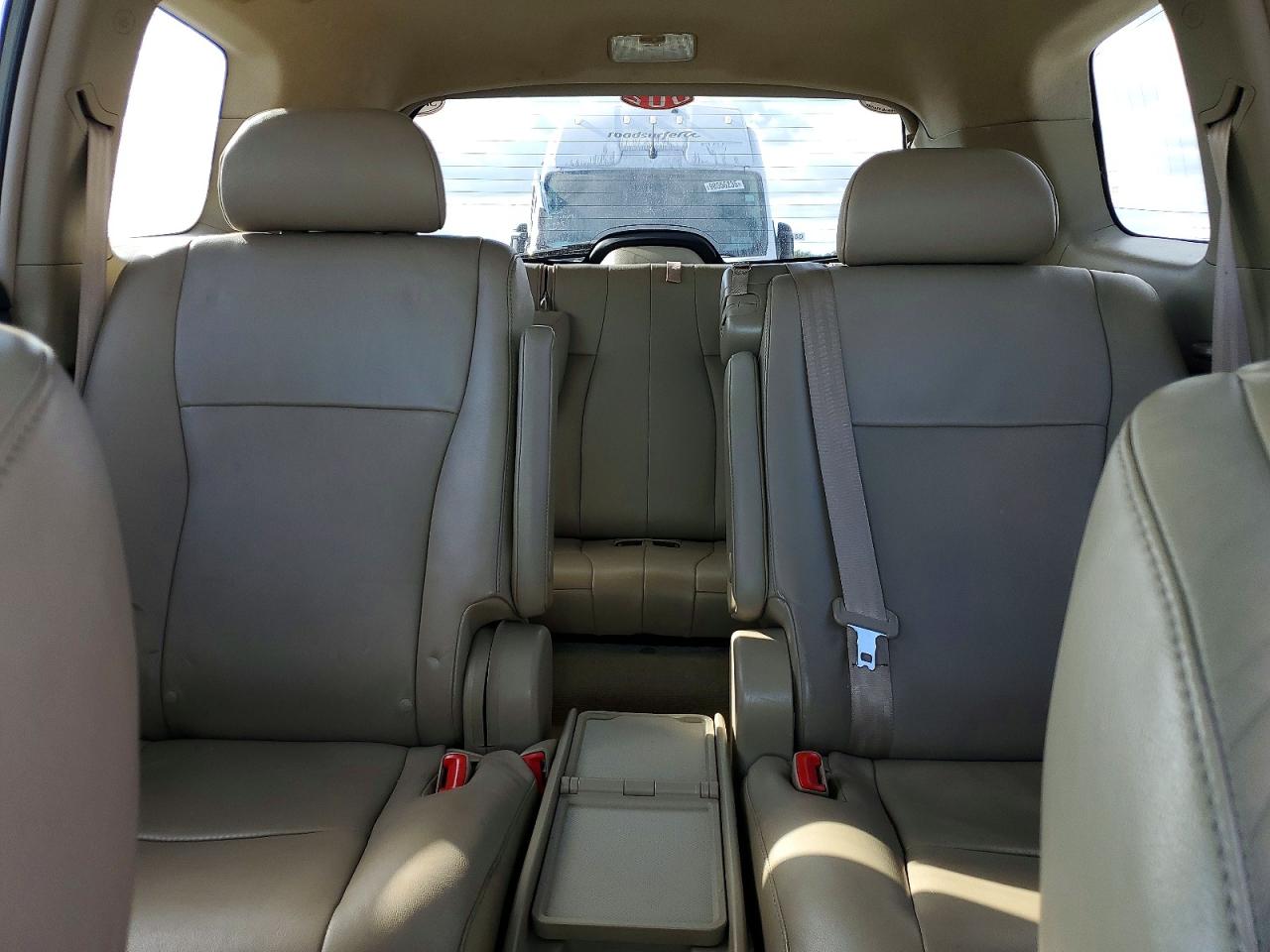 2010 TOYOTA HIGHLANDER LIMITED photo 10