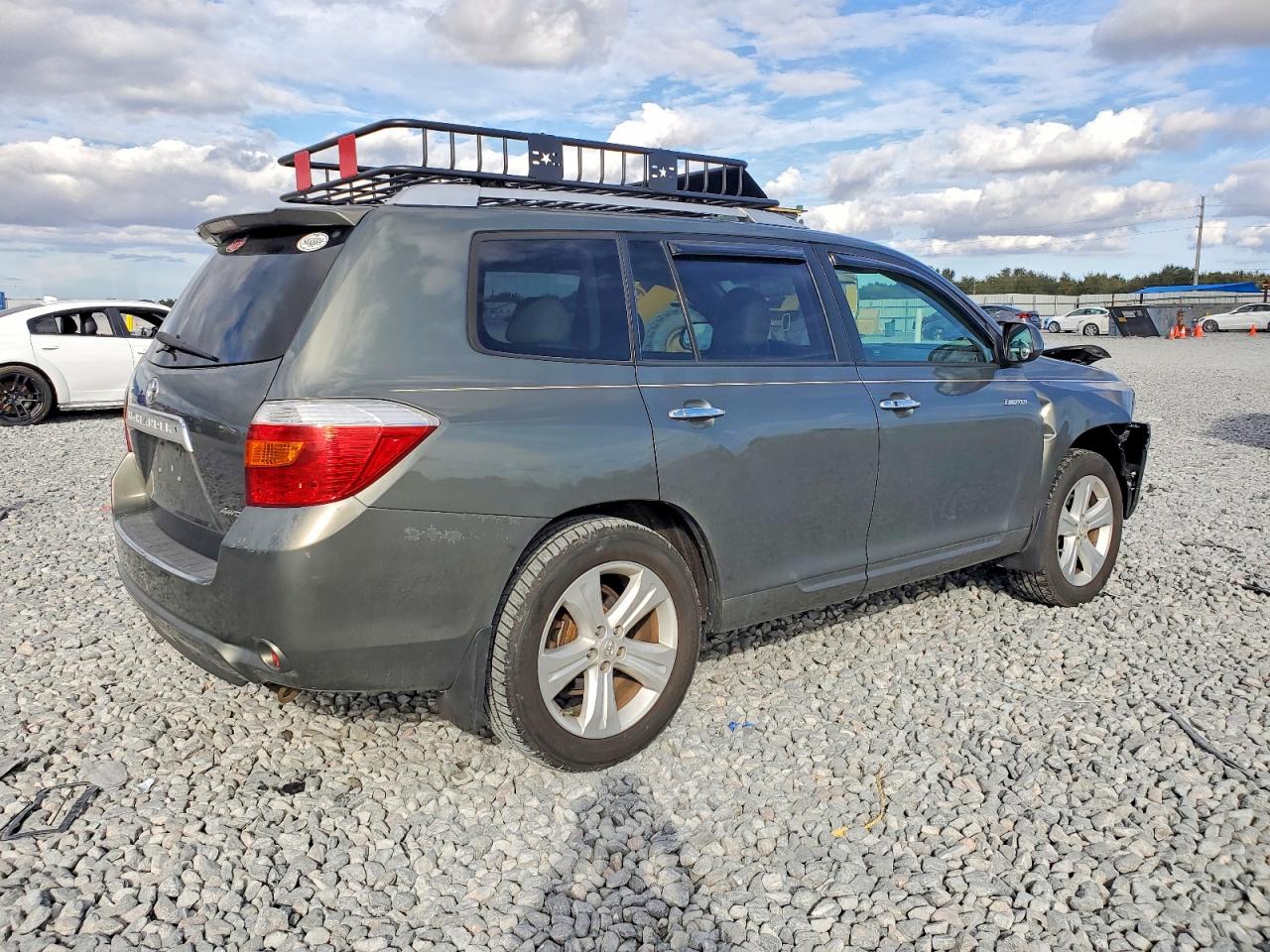 2010 TOYOTA HIGHLANDER LIMITED photo 3