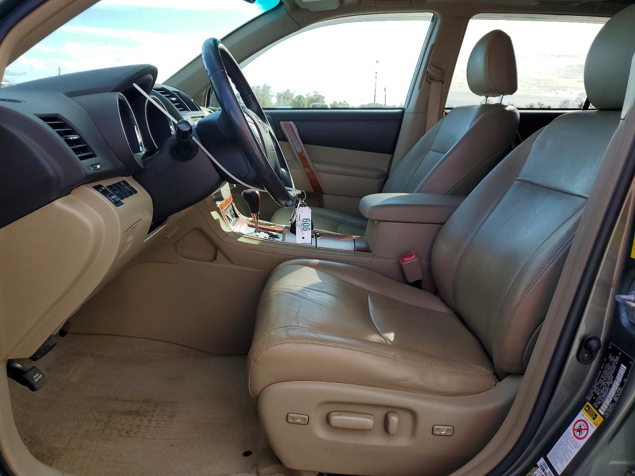 2010 TOYOTA HIGHLANDER LIMITED photo 7