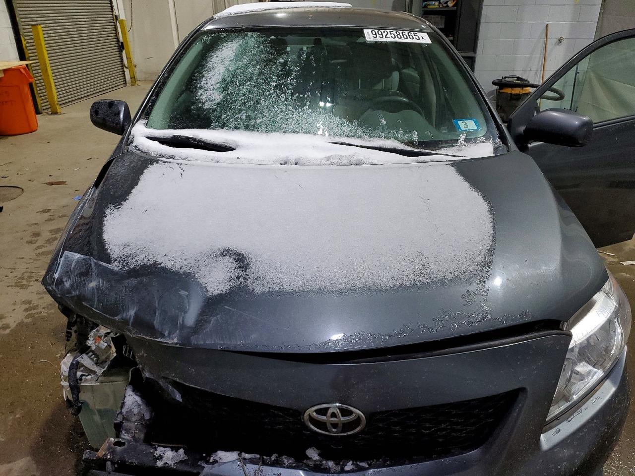 2010 TOYOTA COROLLA BASE photo 31