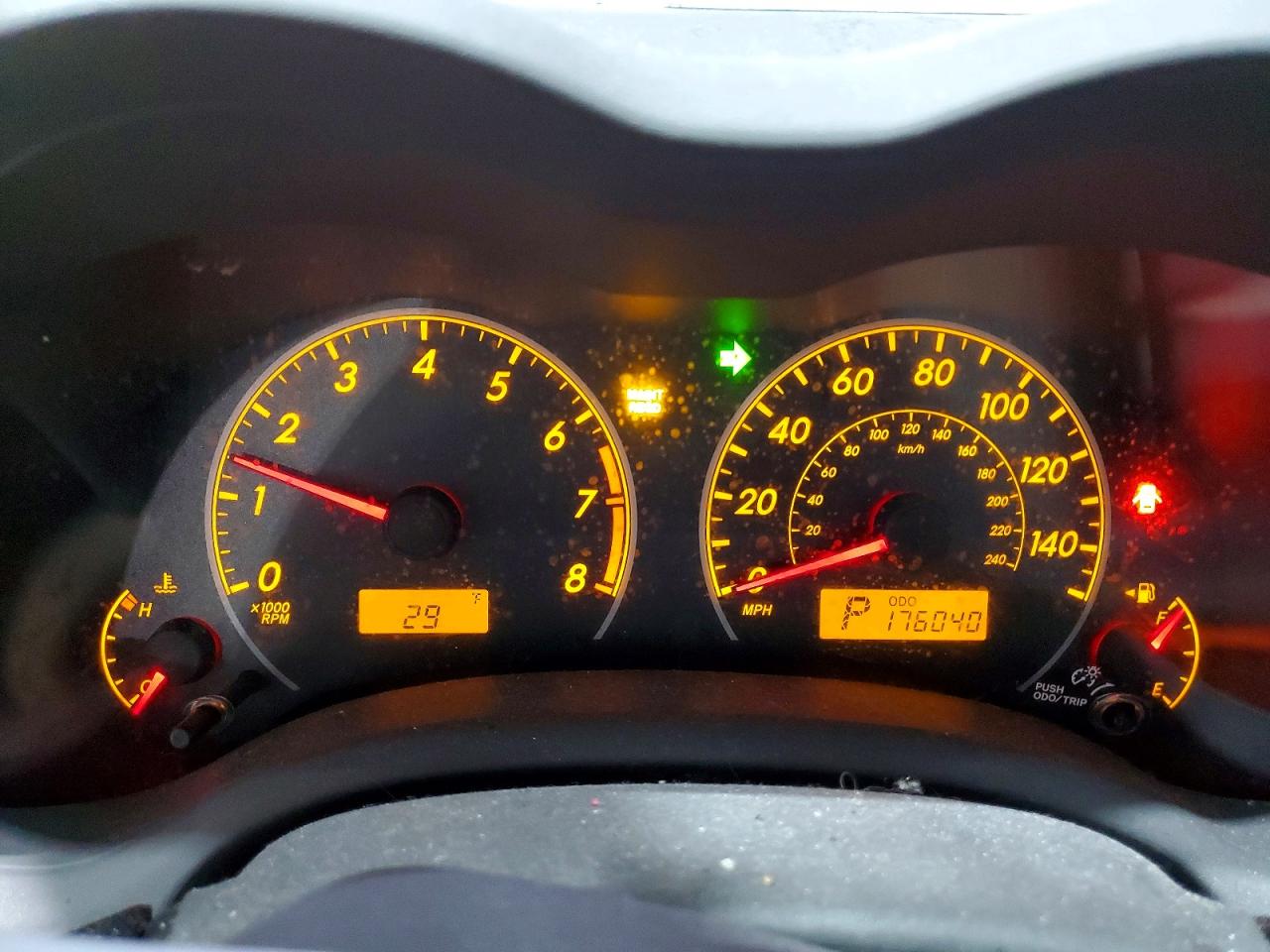 2010 TOYOTA COROLLA BASE photo 25