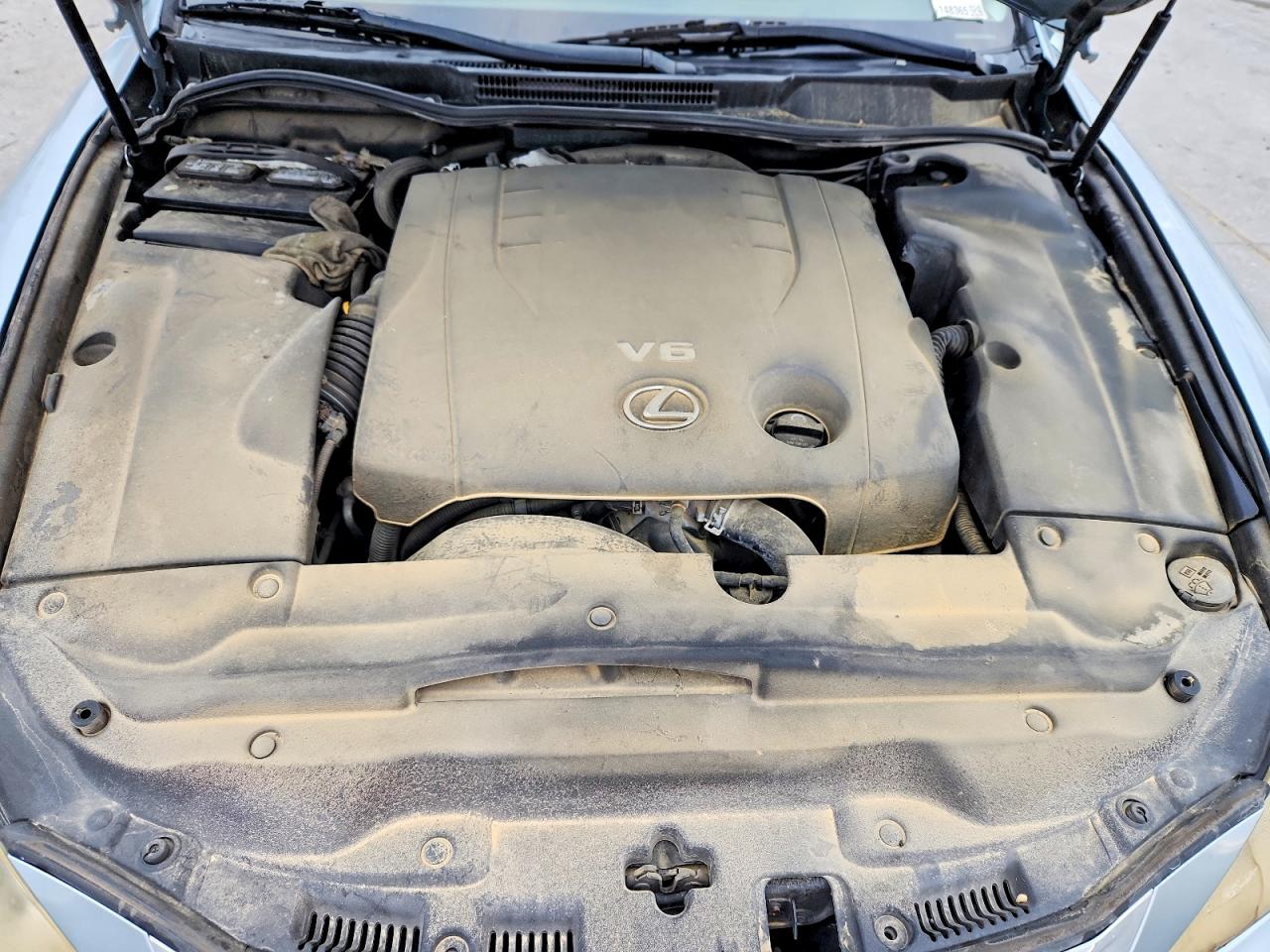 2010 LEXUS IS 250 photo 31