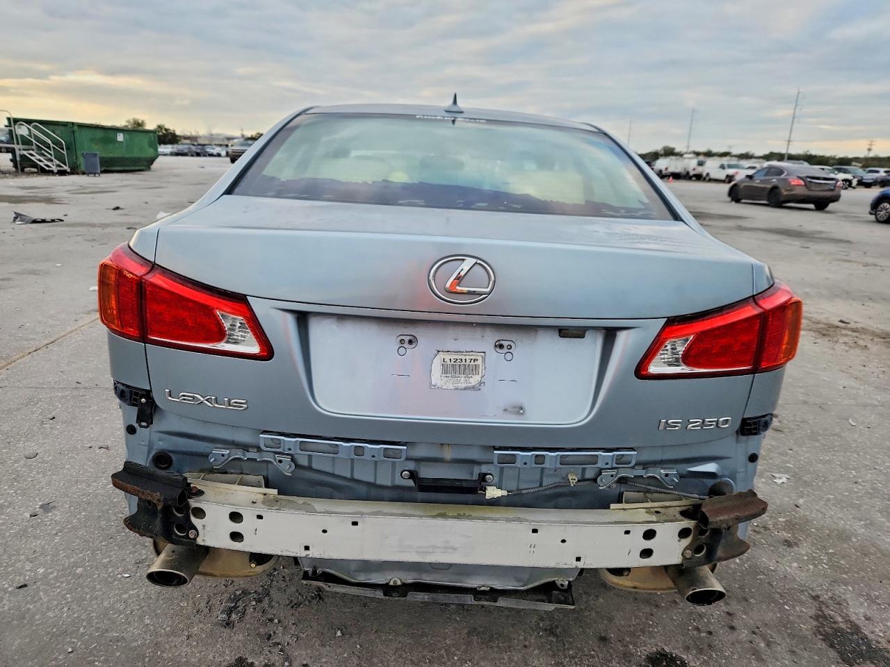 2010 LEXUS IS 250 photo 16