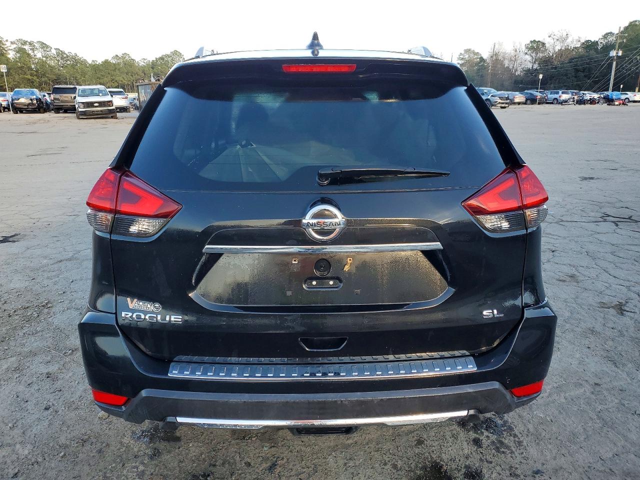 2017 NISSAN ROGUE S photo 11