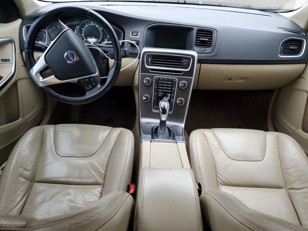 2014 VOLVO S60 T5 photo 8