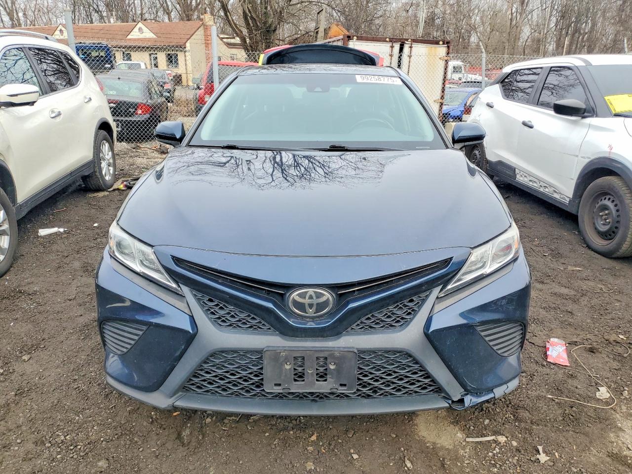 2018 TOYOTA CAMRY L photo 5