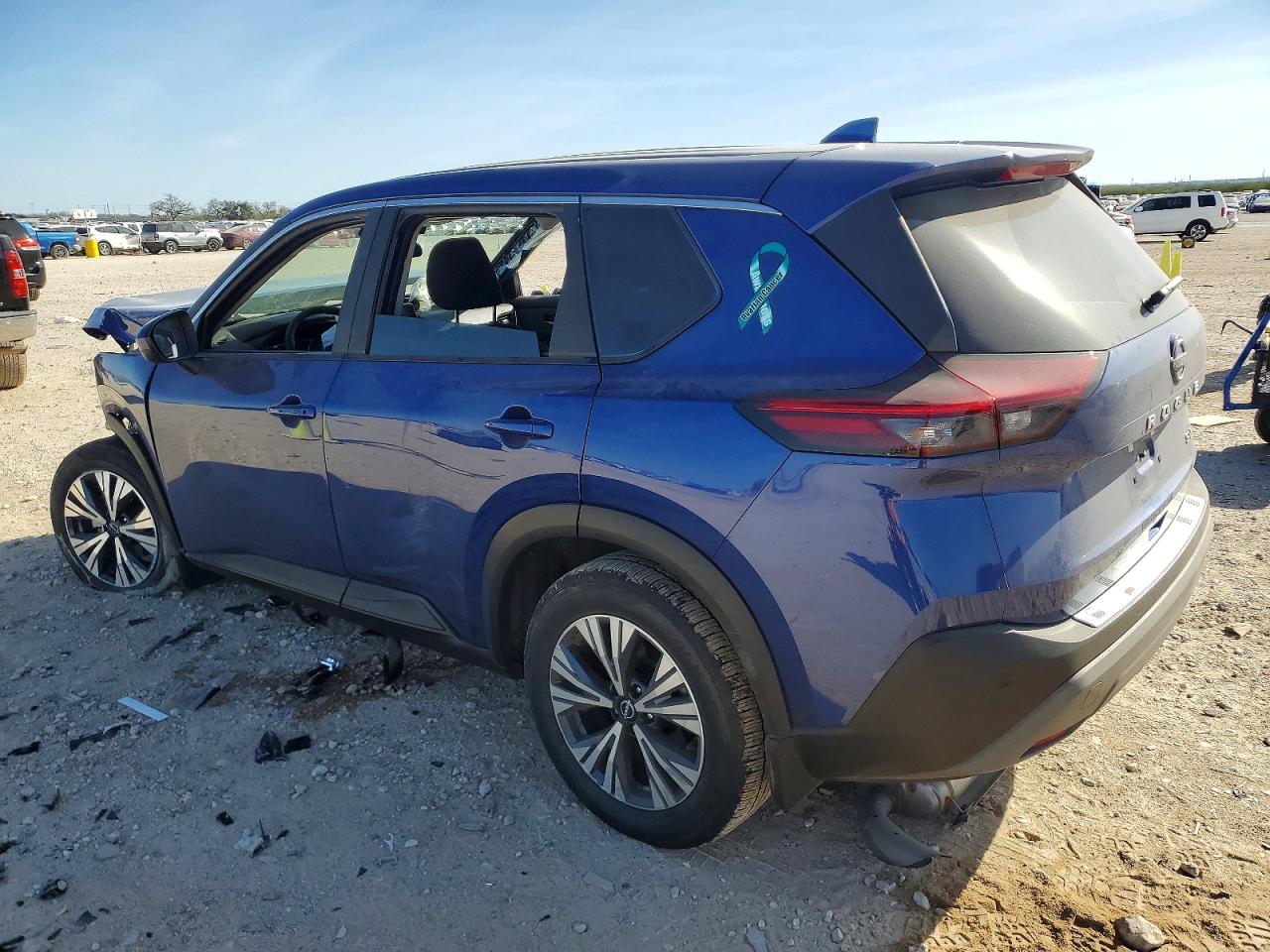 2023 NISSAN ROGUE SV photo 2