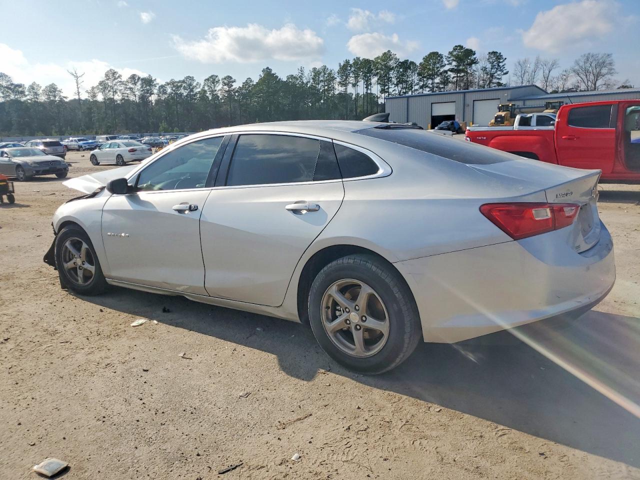 2018 CHEVROLET MALIBU LS photo 3