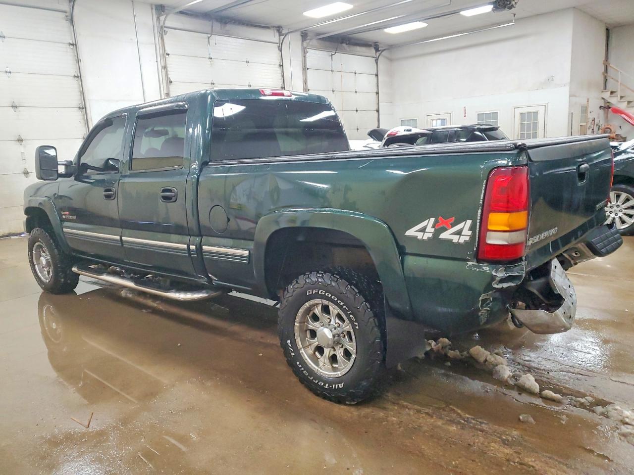 2002 CHEVROLET SILVERADO K2500 HEAVY DUTY photo 3