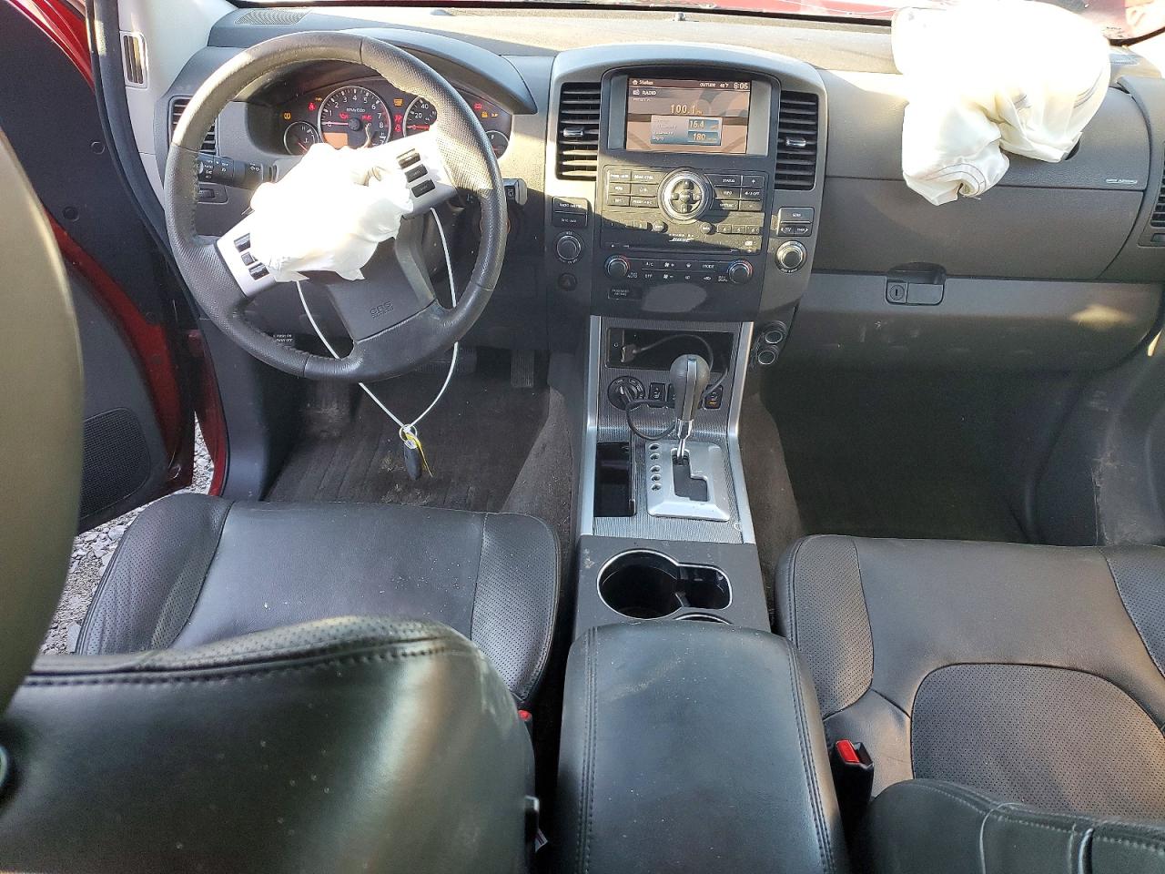2011 NISSAN PATHFINDER S photo 8