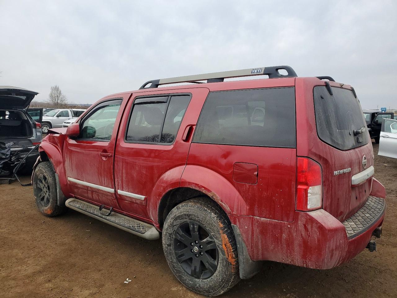 2011 NISSAN PATHFINDER S photo 2