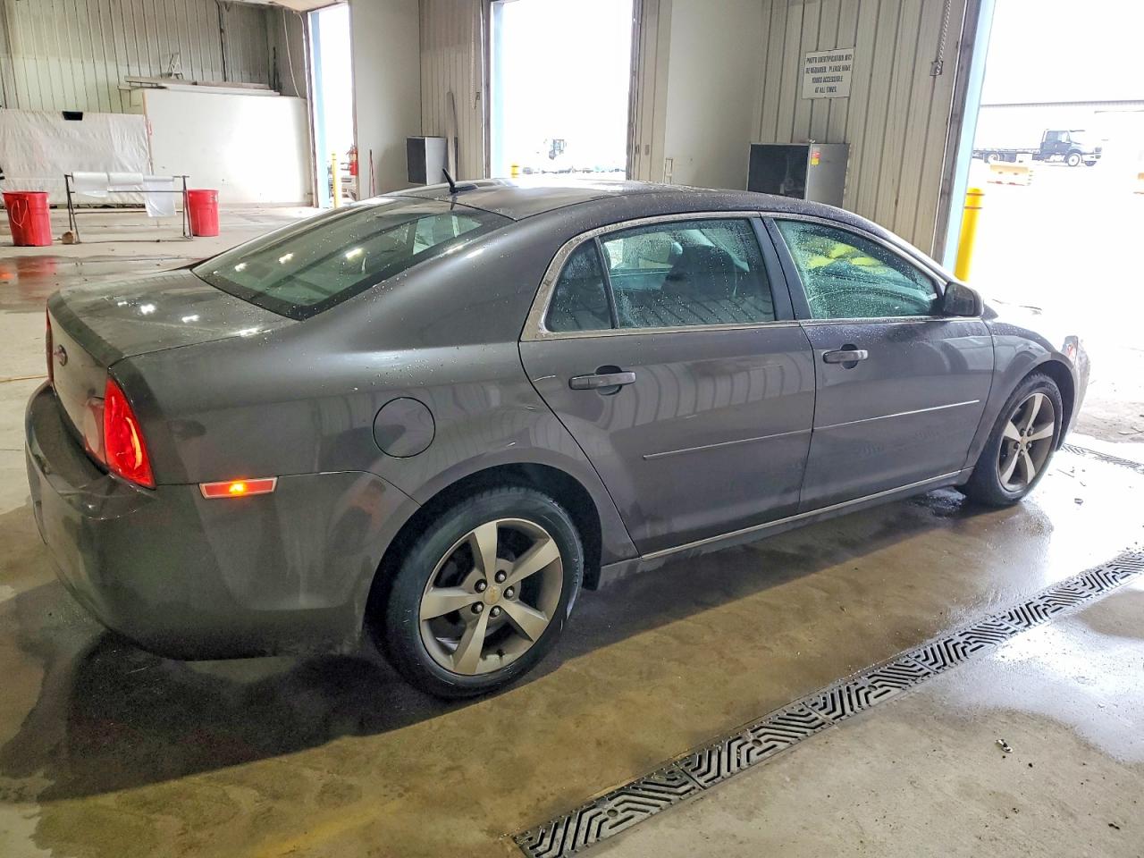 2011 CHEVROLET MALIBU 1LT photo 3