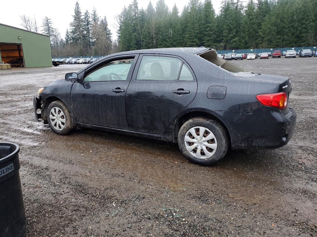 2009 TOYOTA COROLLA BASE photo 2