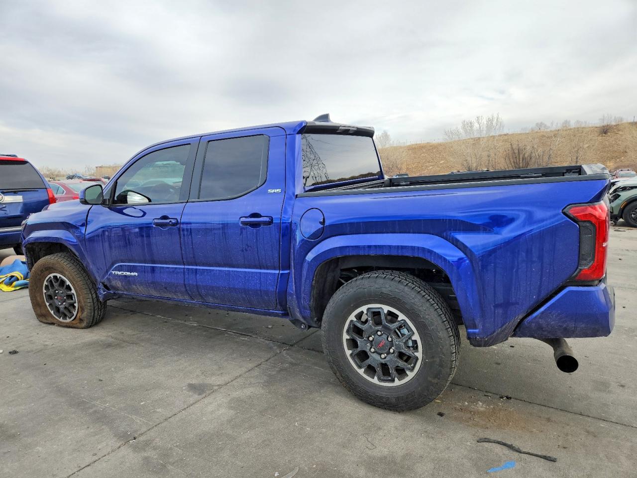 2025 TOYOTA TACOMA DOUBLE CAB photo 5