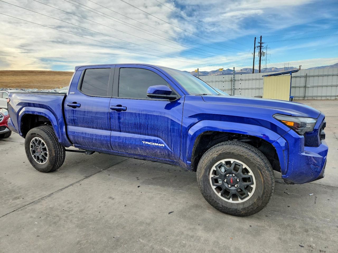 2025 TOYOTA TACOMA DOUBLE CAB photo 13