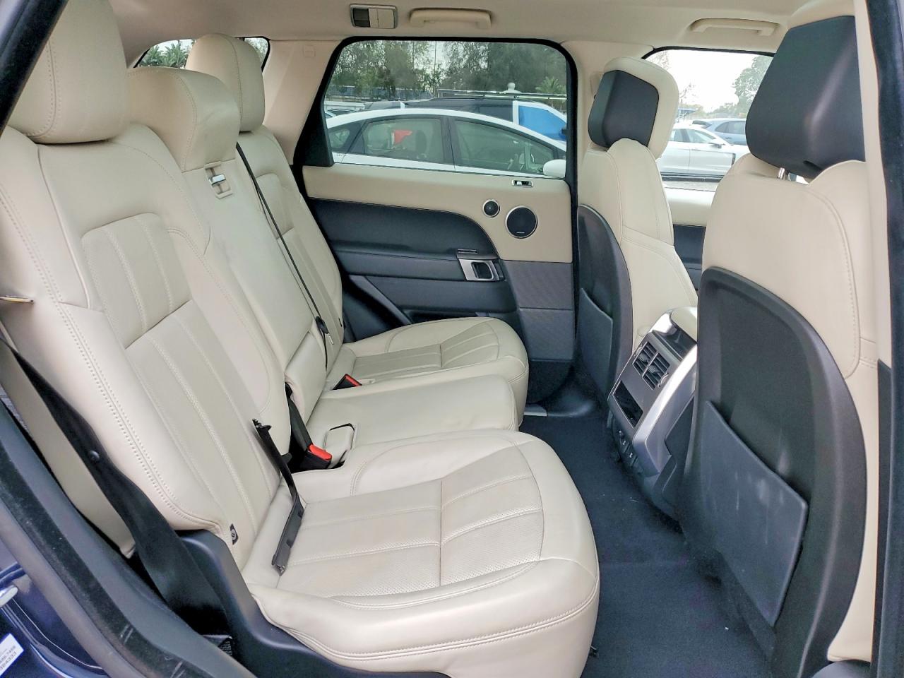 2019 LAND ROVER RANGE ROVER SPORT HSE photo 21
