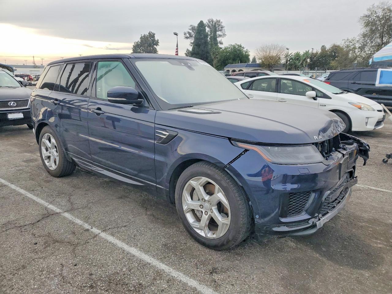2019 LAND ROVER RANGE ROVER SPORT HSE photo 7