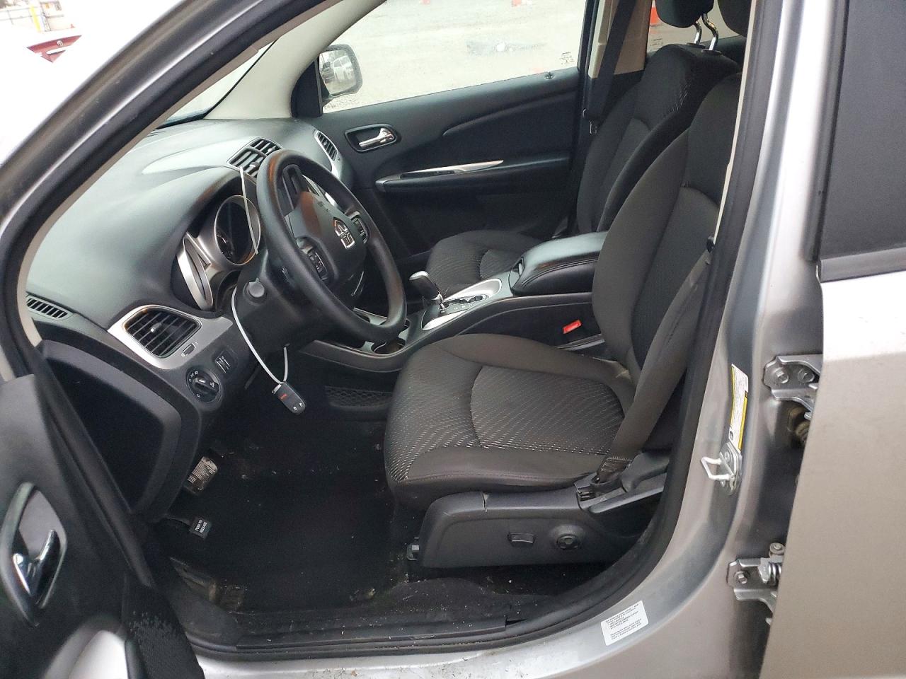 2015 DODGE JOURNEY SXT photo 7
