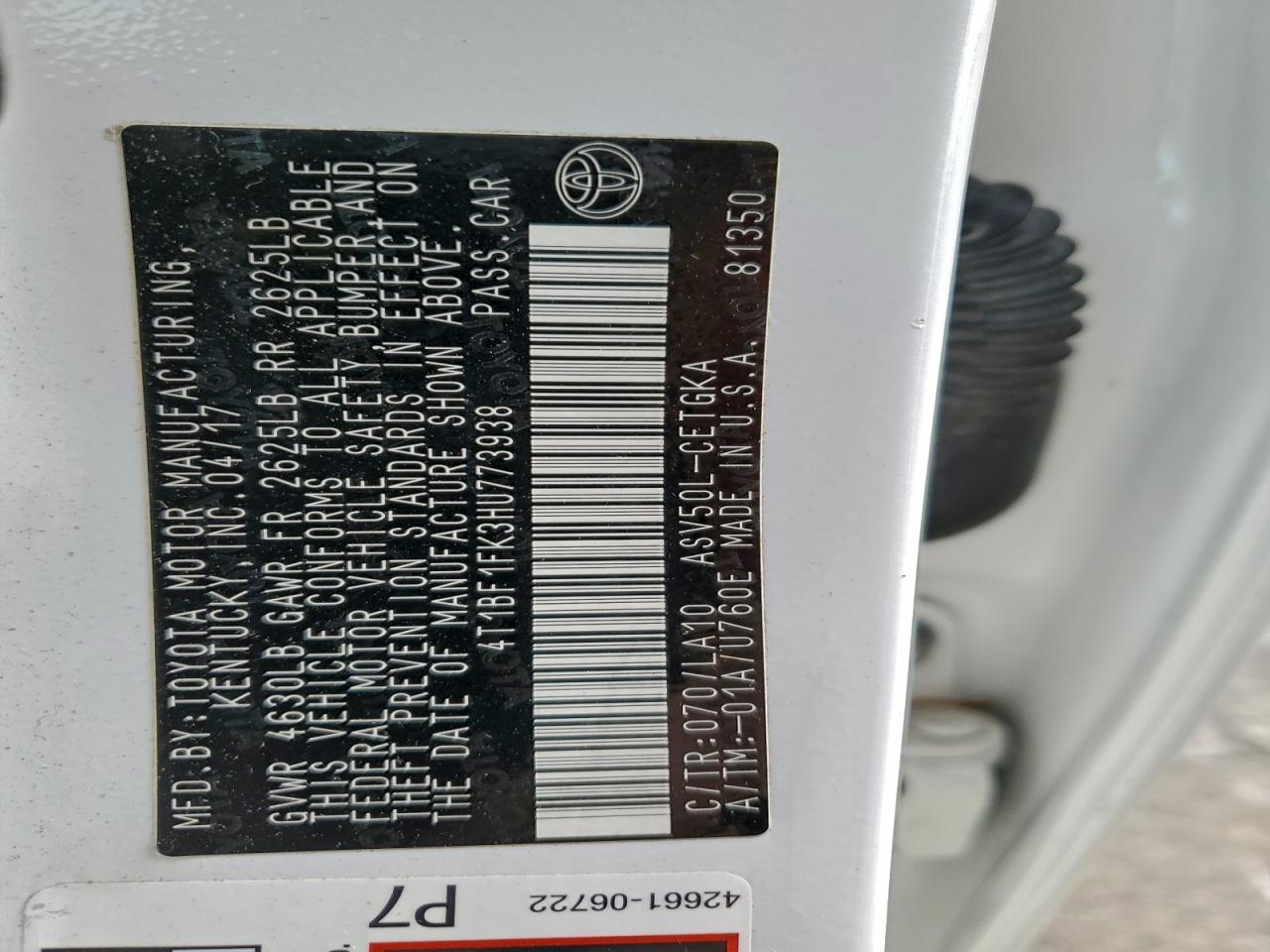 2017 TOYOTA CAMRY LE photo 12