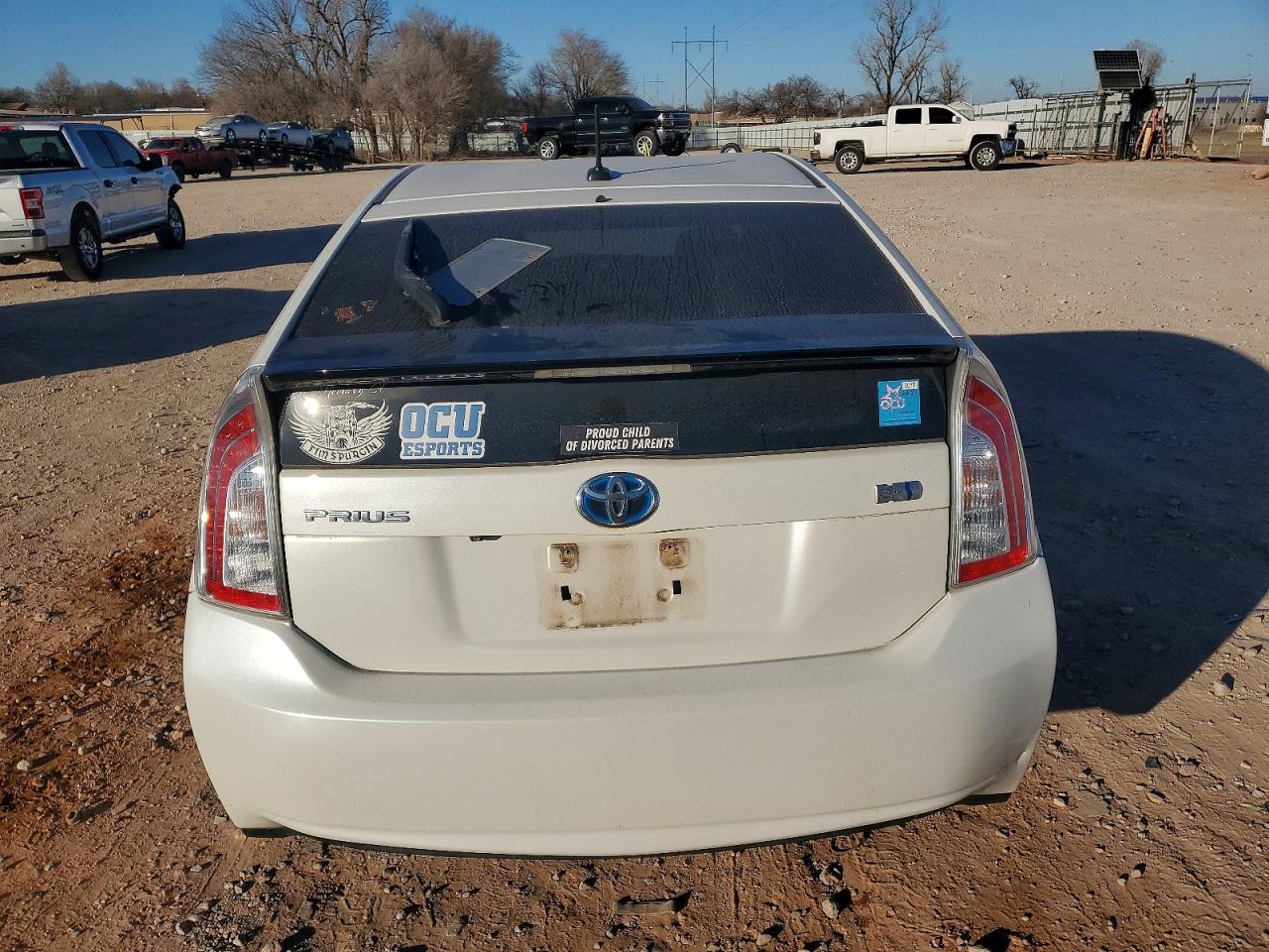 2013 TOYOTA PRIUS photo 6