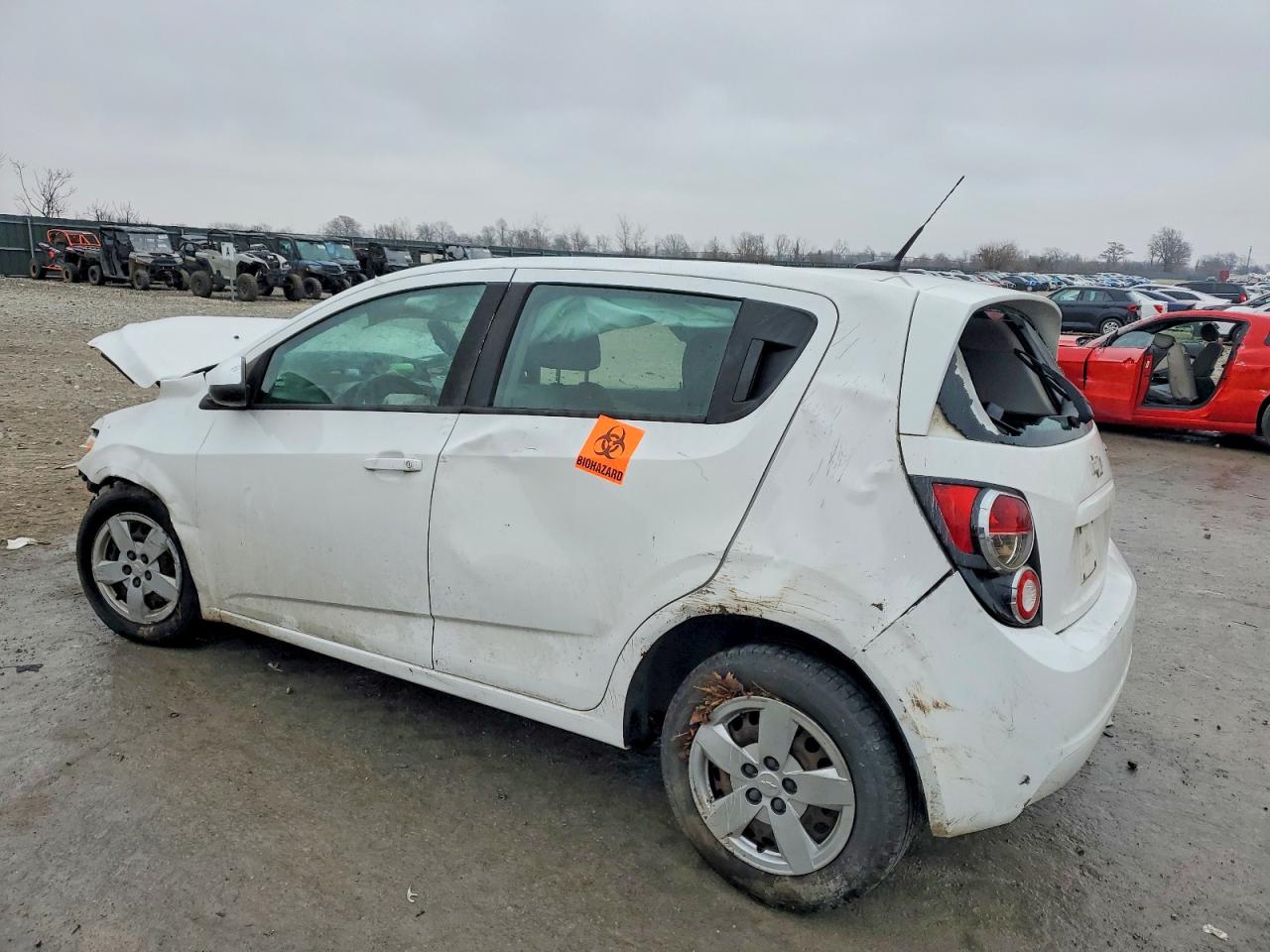 2014 CHEVROLET SONIC LS photo 2