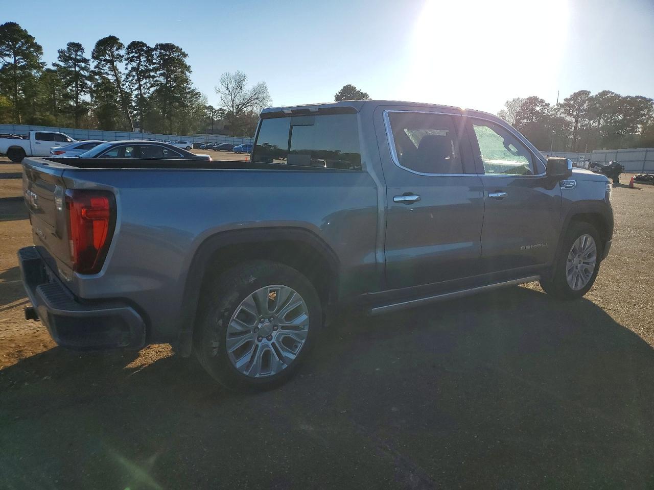 2021 GMC SIERRA K1500 DENALI photo 5