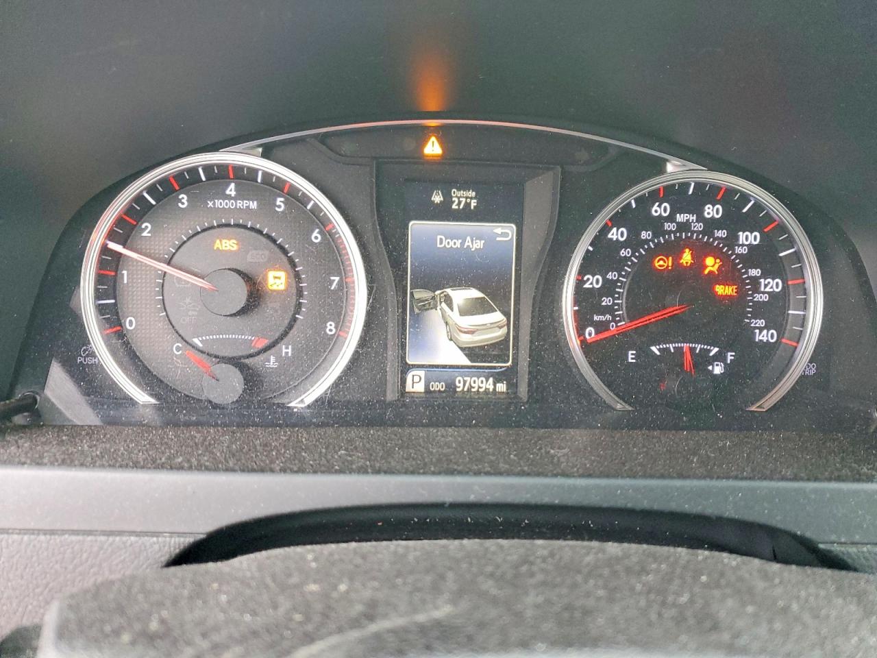 2017 TOYOTA CAMRY LE photo 9