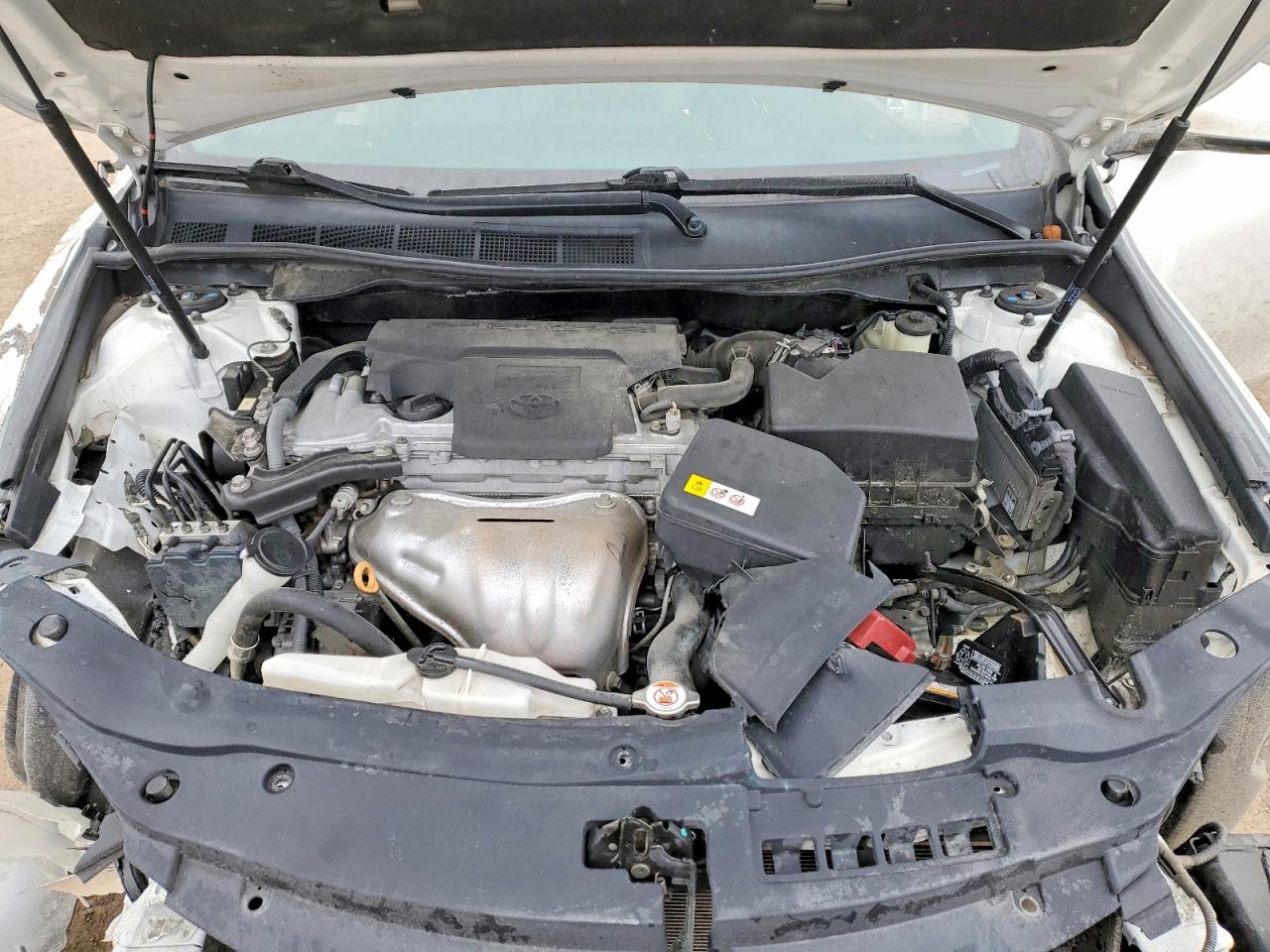 2017 TOYOTA CAMRY LE photo 11