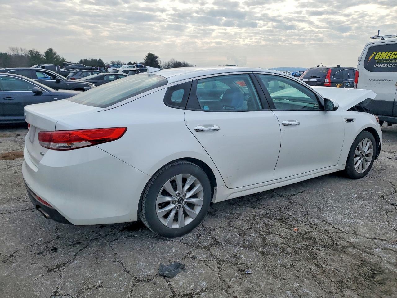 2016 KIA OPTIMA EX photo 3