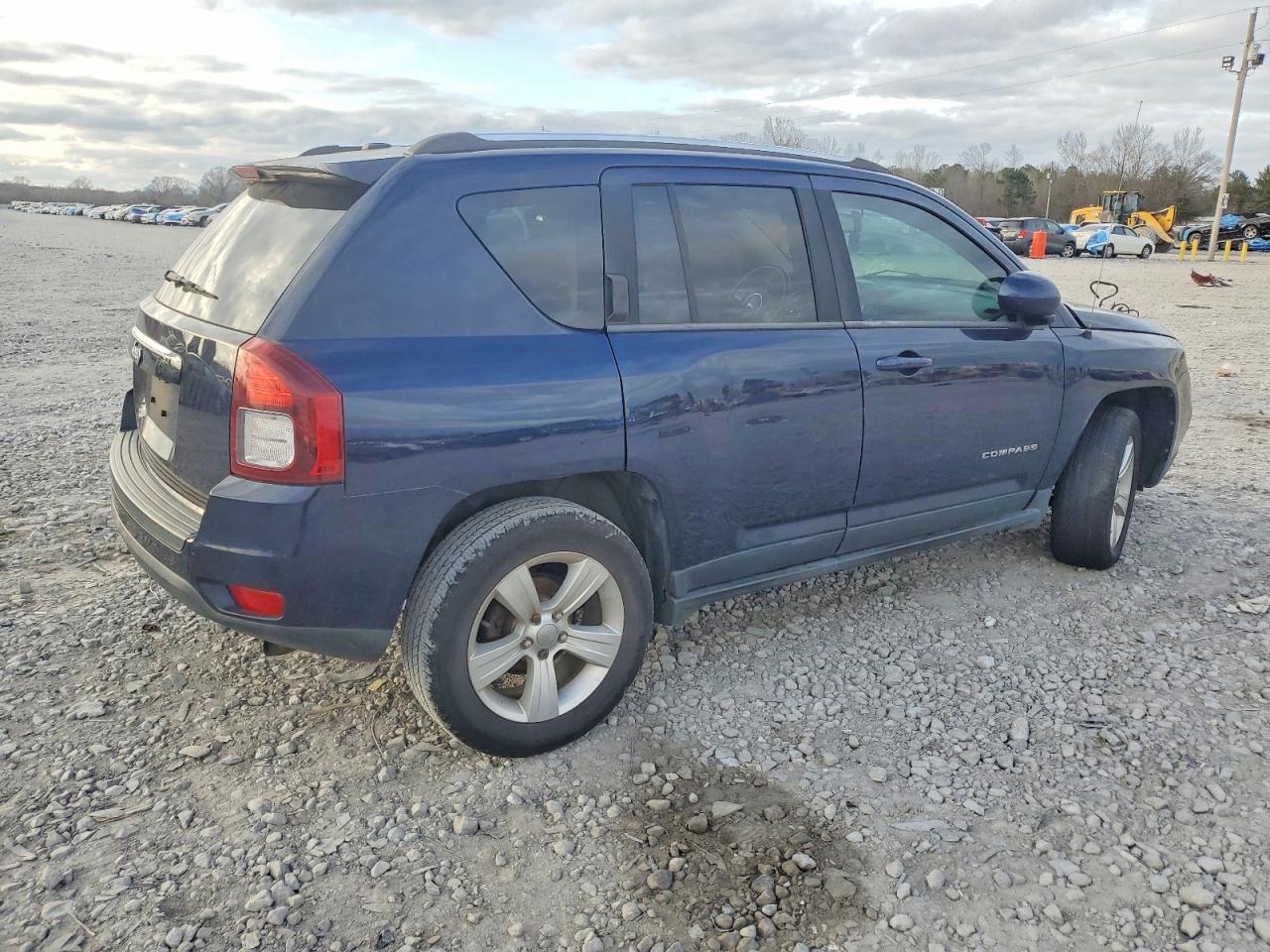 2014 JEEP COMPASS LATITUDE photo 3