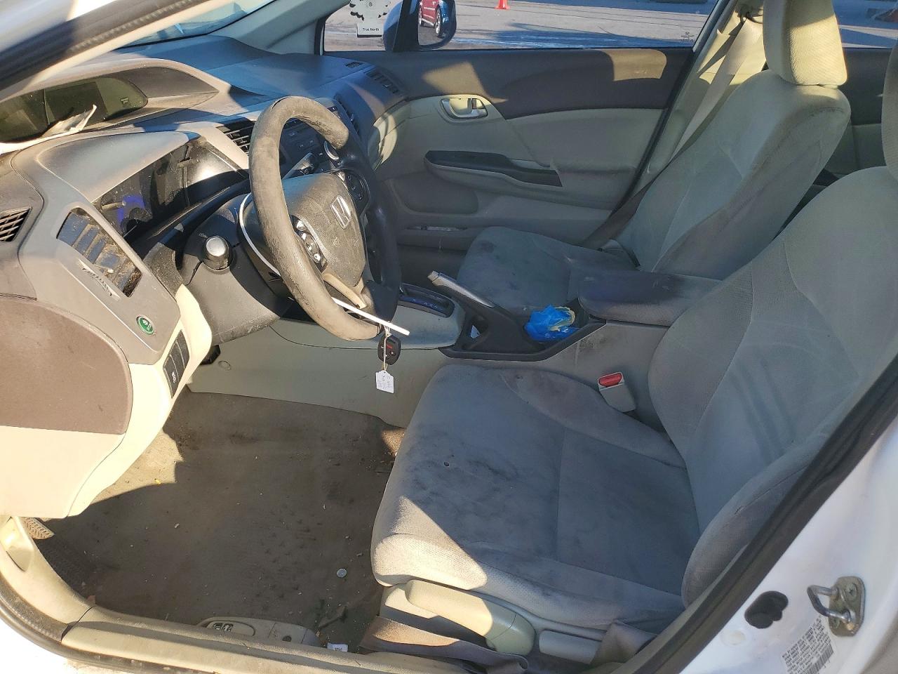 2012 HONDA CIVIC LX photo 7
