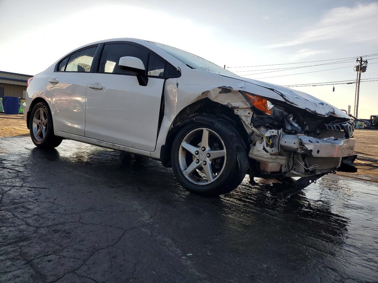 2012 HONDA CIVIC LX photo 4