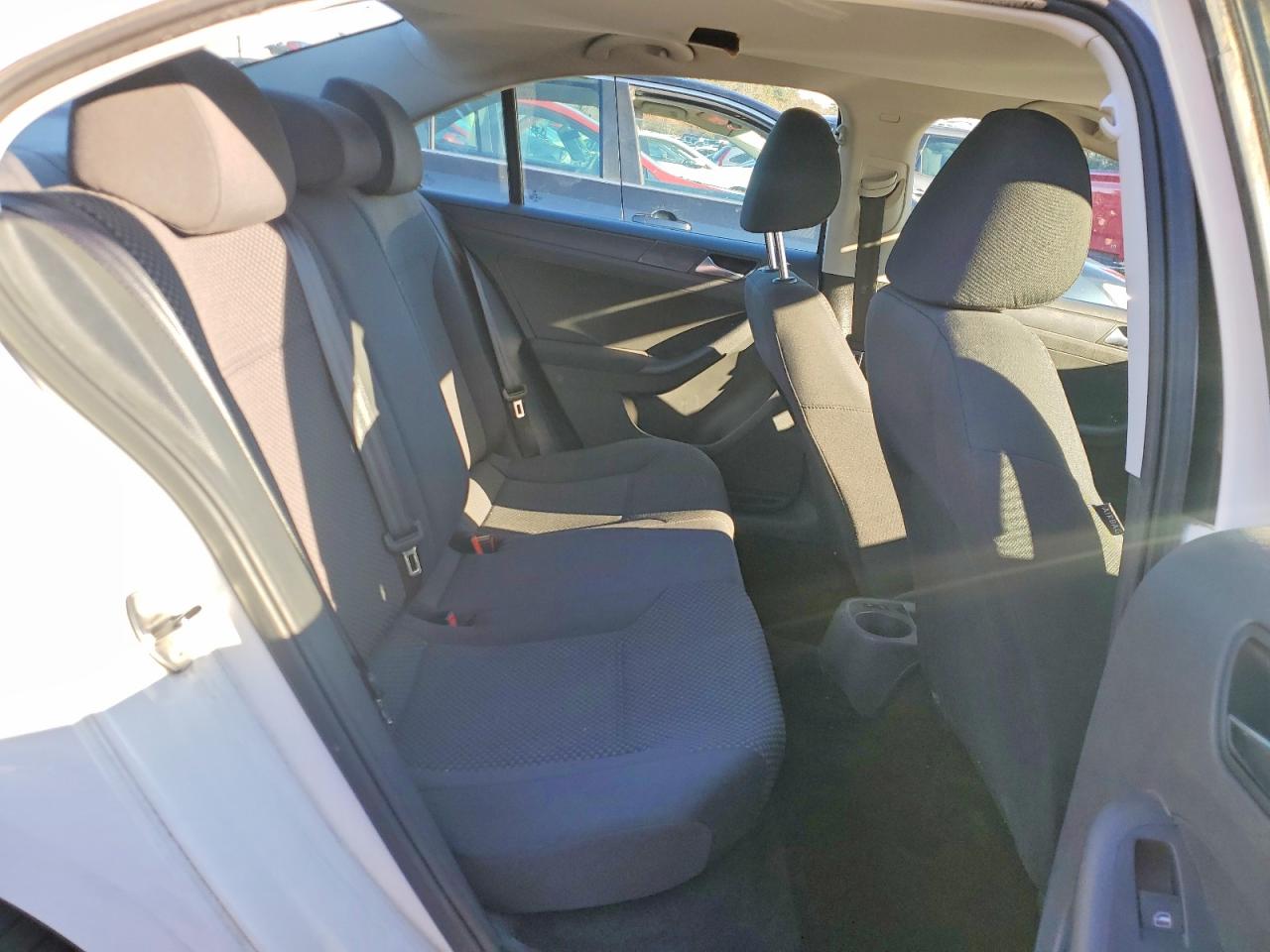 2012 VOLKSWAGEN JETTA BASE photo 19