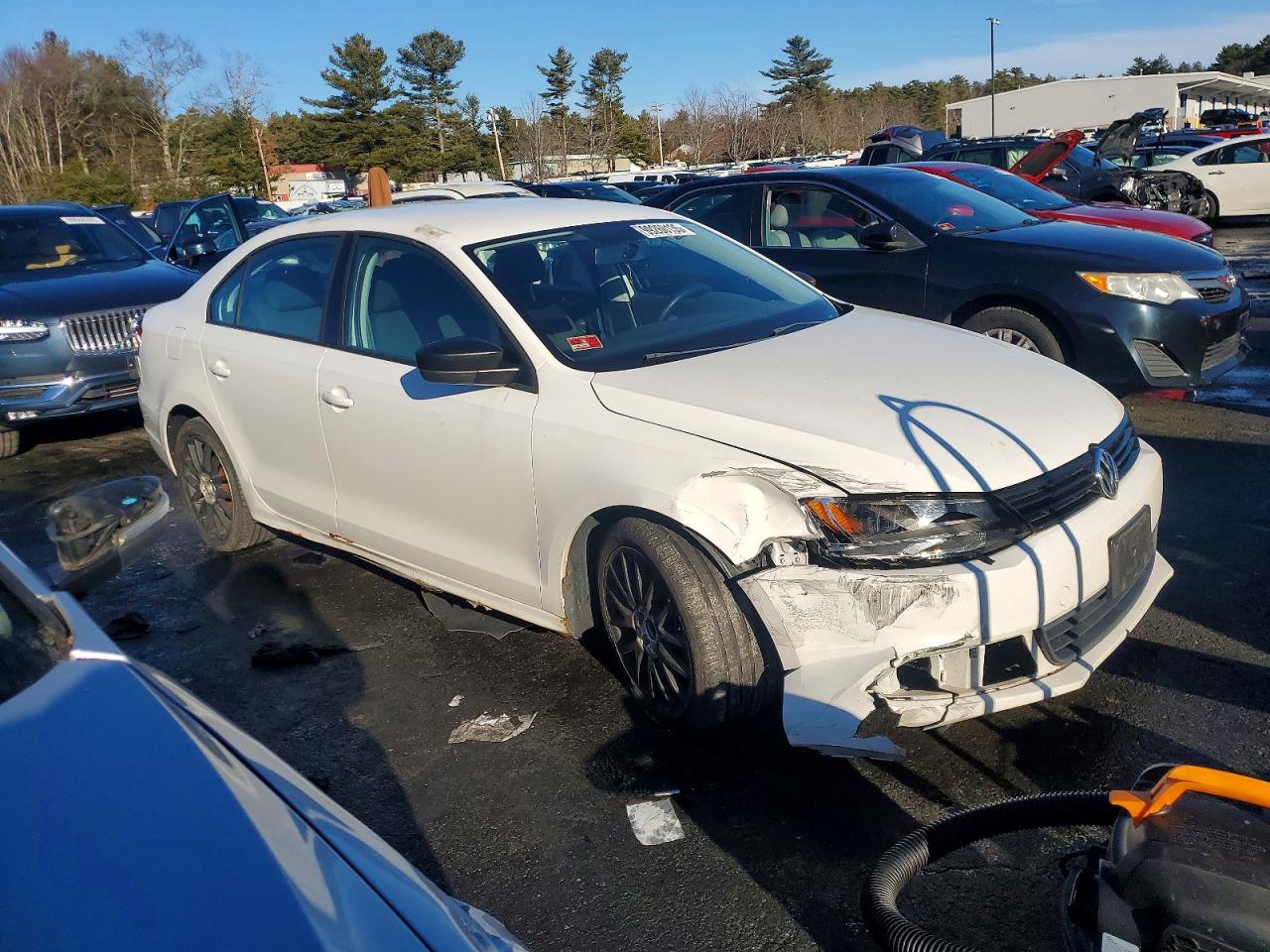 2012 VOLKSWAGEN JETTA BASE photo 7