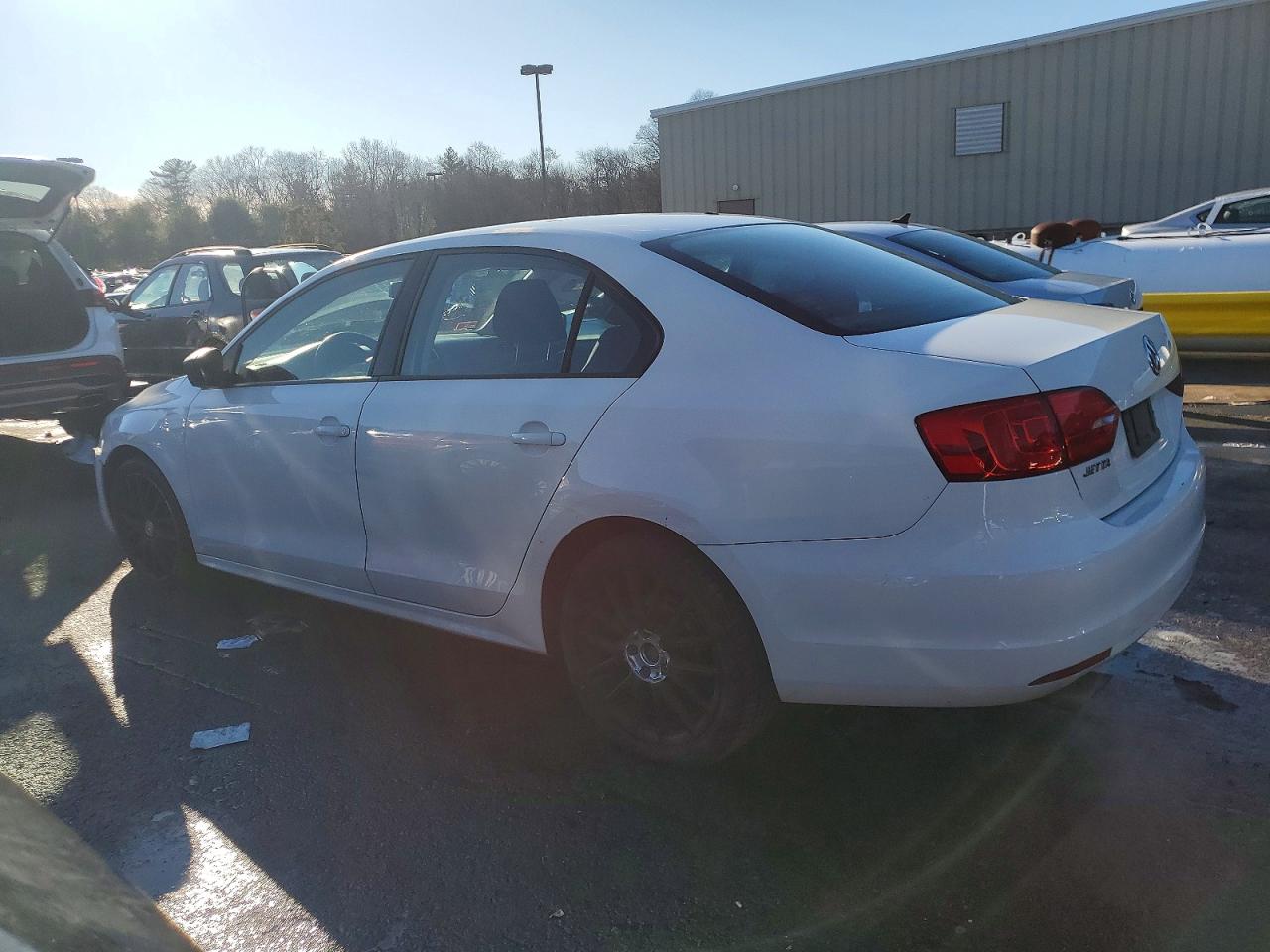 2012 VOLKSWAGEN JETTA BASE photo 3
