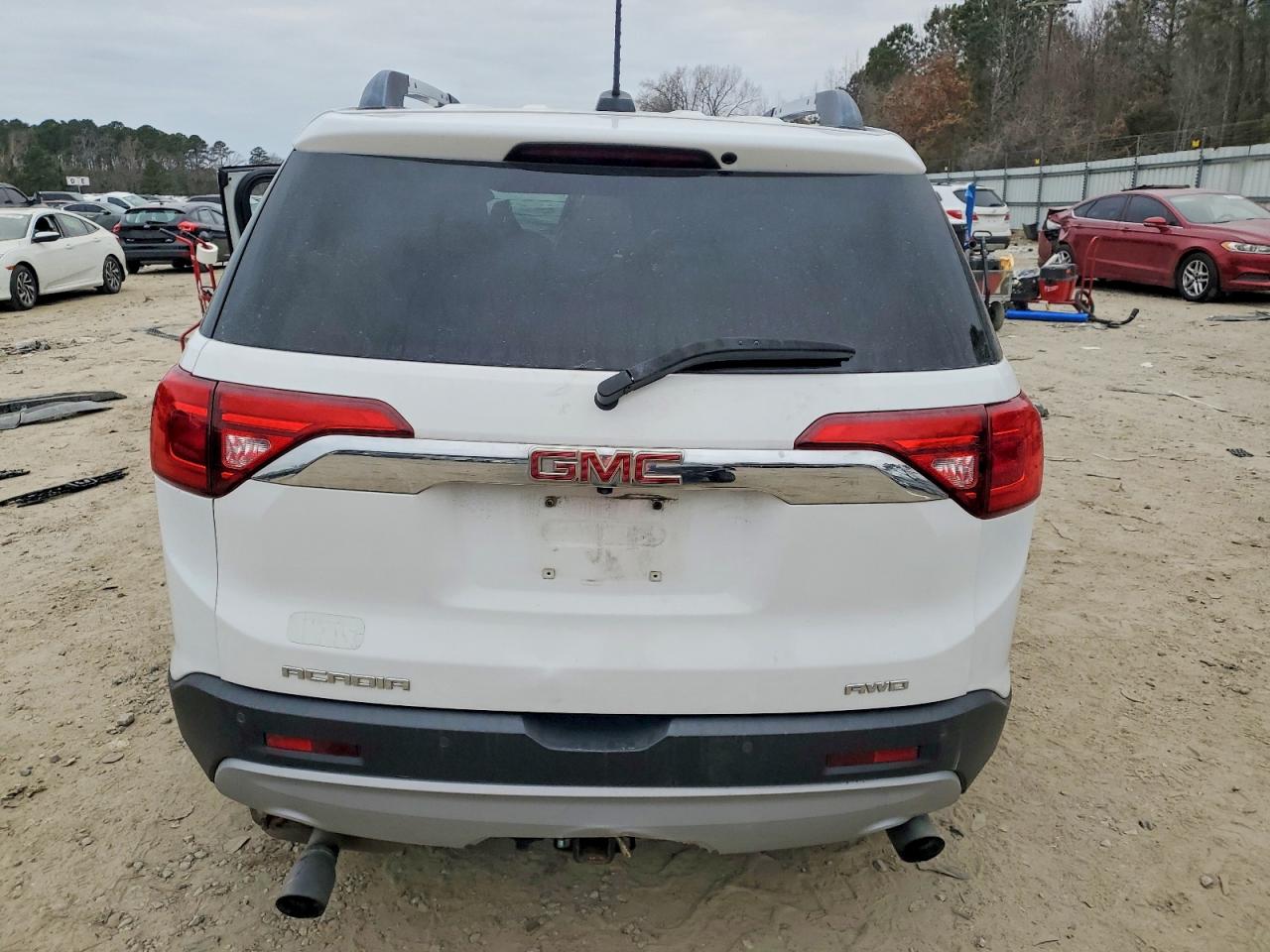 2019 GMC ACADIA SLE photo 6