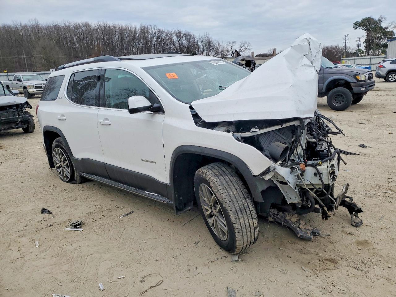 2019 GMC ACADIA SLE photo 4