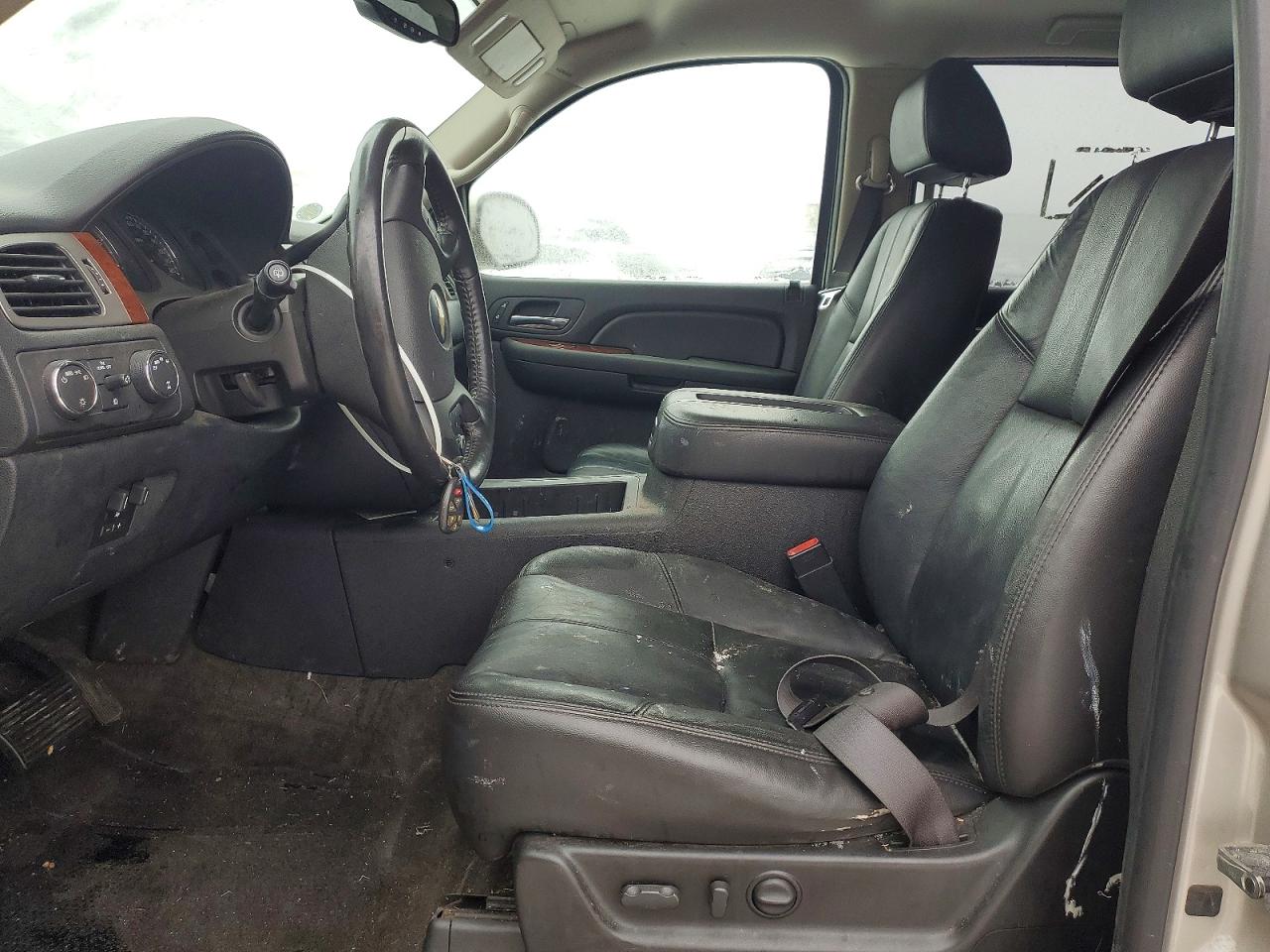 2009 CHEVROLET SUBURBAN K1500 LT photo 7