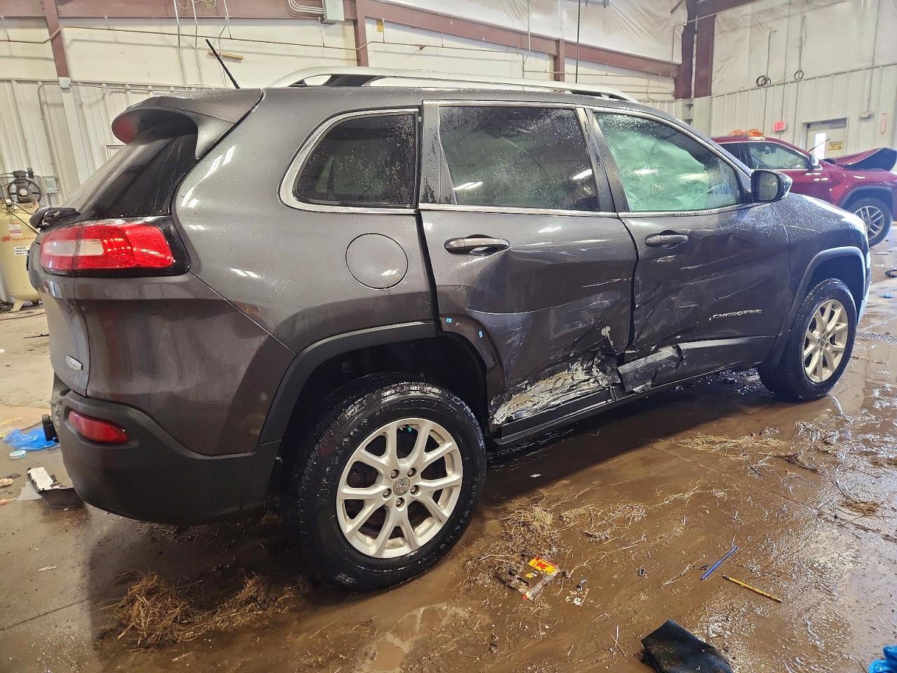 2014 JEEP CHEROKEE LATITUDE photo 3