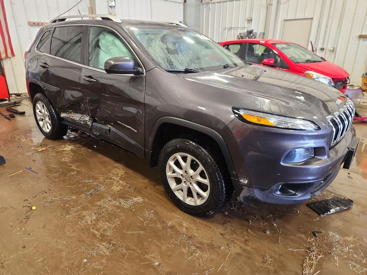 2014 JEEP CHEROKEE LATITUDE photo 4