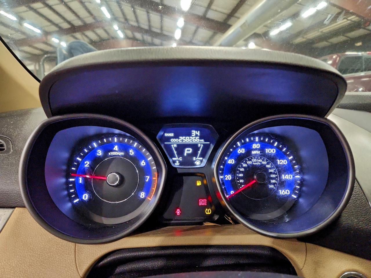 2013 HYUNDAI ELANTRA GLS photo 17