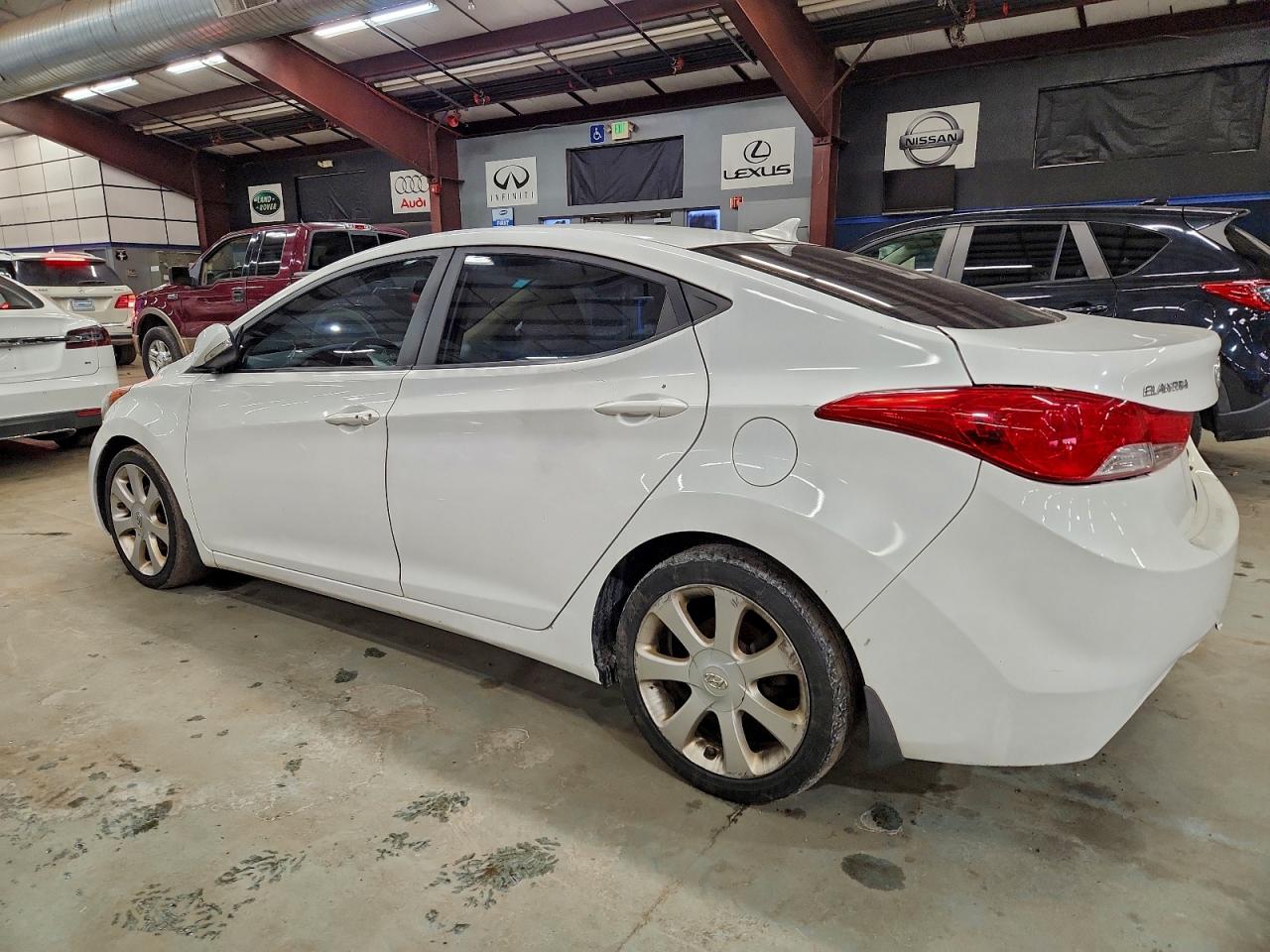2013 HYUNDAI ELANTRA GLS photo 3