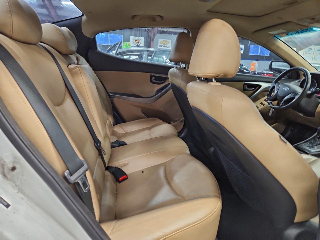 2013 HYUNDAI ELANTRA GLS photo 19