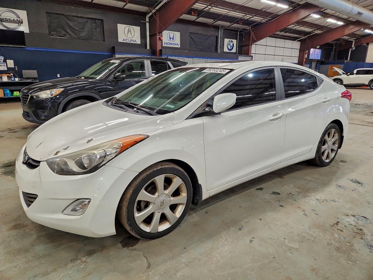 2013 HYUNDAI ELANTRA