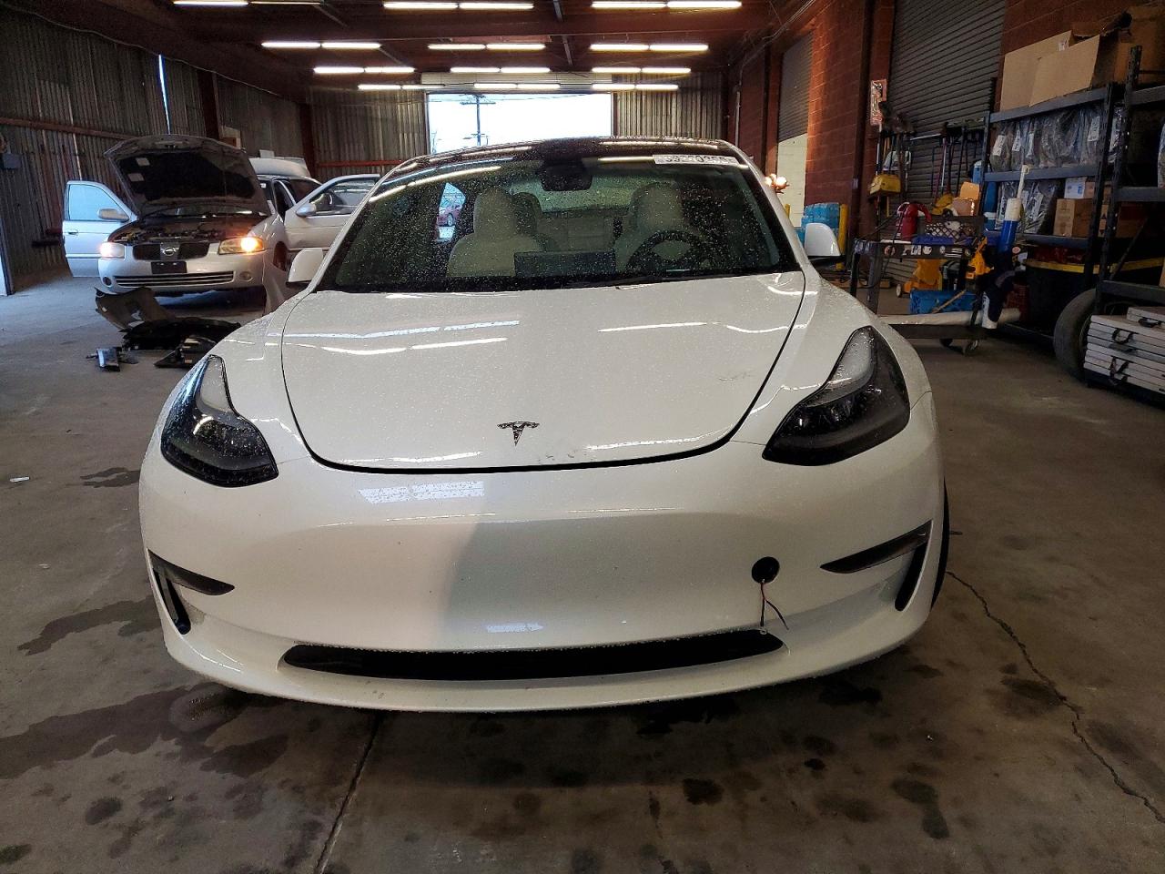 2023 TESLA MODEL 3 photo 9