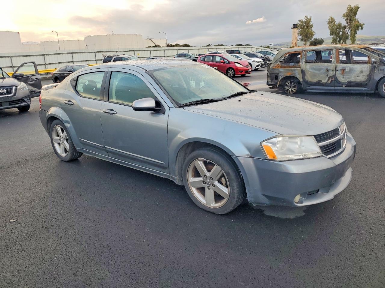2008 DODGE AVENGER R/T photo 7
