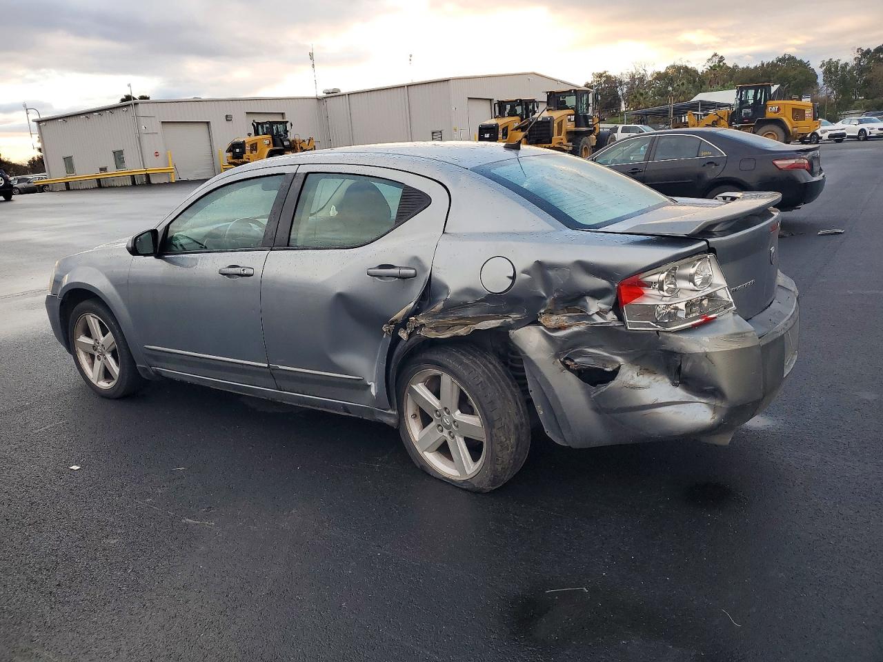 2008 DODGE AVENGER R/T photo 3